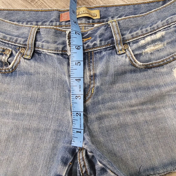 Old Navy Ultra Low Waist Denim Shorts (size 4) - Picture 11 of 12
